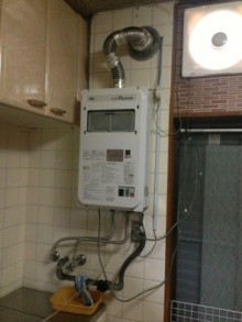 リンナイの屋内壁掛けの給湯器を新調施工後イメージ１